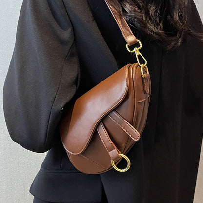 IELGY niche design messenger saddle bag women