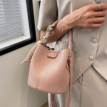 IELGY simple style niche design commuting diagonal bag women