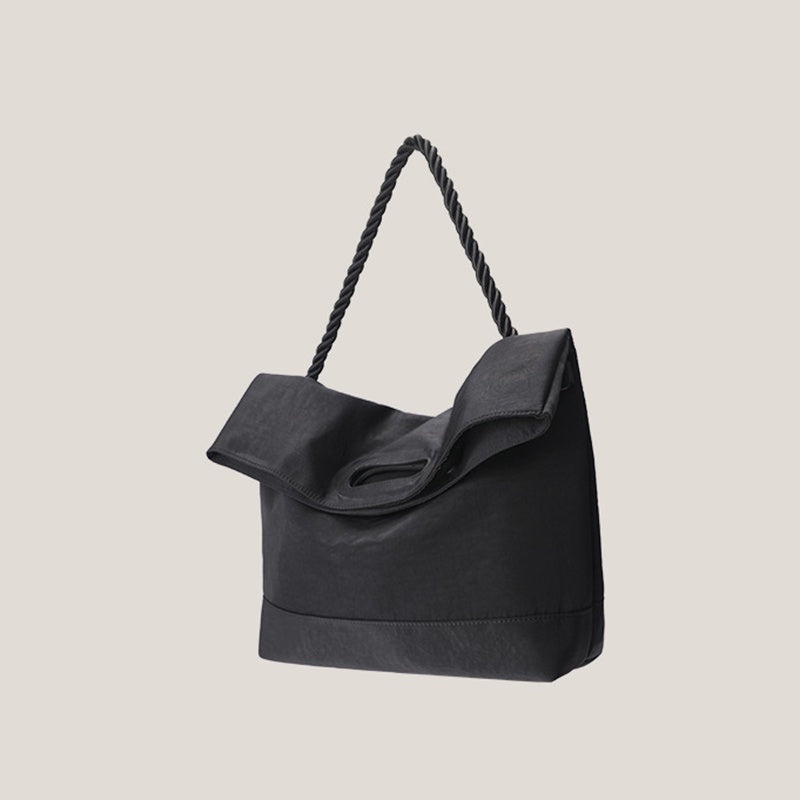 IELGY messenger bag female postman niche design texture sports fitness handbag