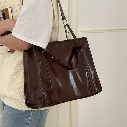 IELGY Handbag Women's Simple Retro Texture Large Capacity Commuting Square Tote Bag