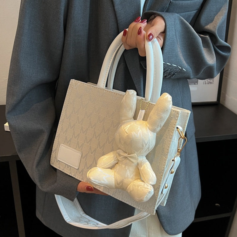 IELGY handbag female fashion simple sweet alphabet cute rabbit large capacity tote bag