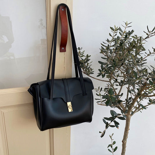 IELGY tote bag women's soft leather large capacity fashion retro flip commuter bag
