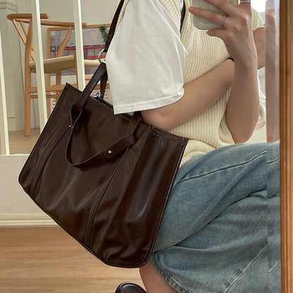 IELGY Handbag Women's Simple Retro Texture Large Capacity Commuting Square Tote Bag