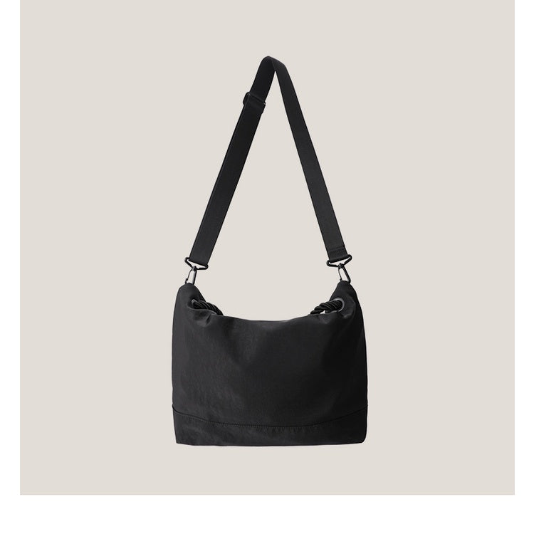 IELGY messenger bag female postman niche design texture sports fitness handbag