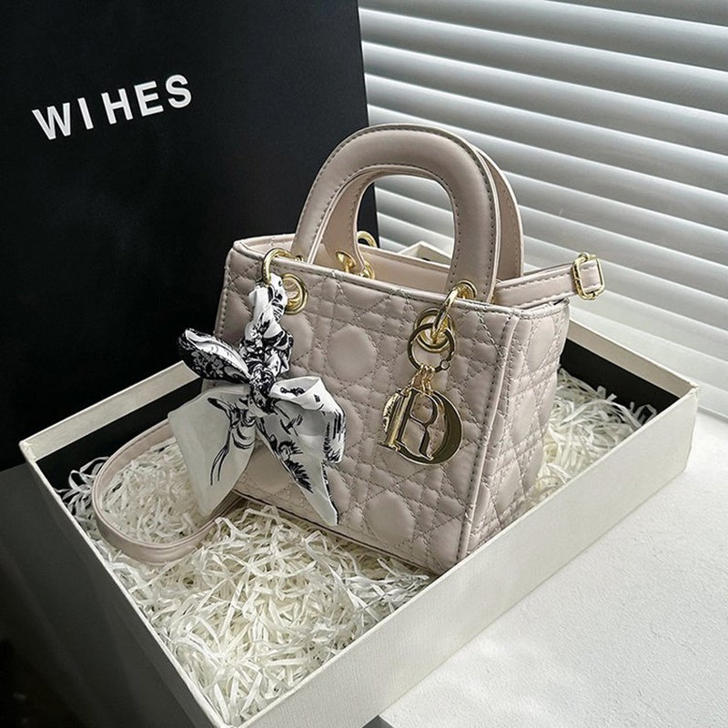 IELGY Popular Rhombic Handbag Women's Solid Color Shoulder Messenger Bag Small Square Bag