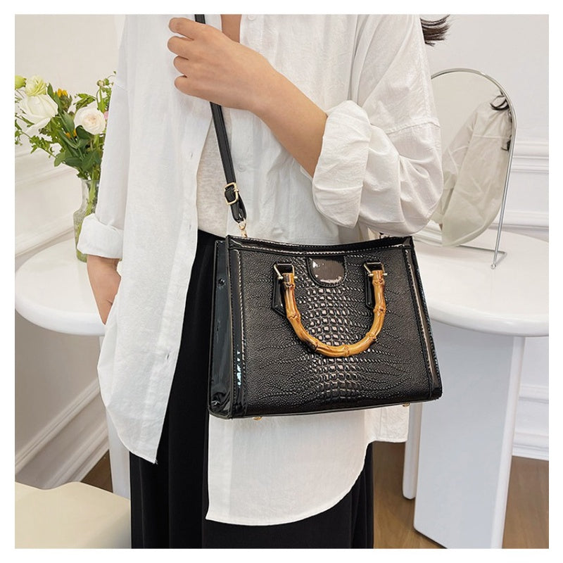 Ielgy Tote Bag Casual Large Capacity Crocodile Pattern Bamboo Handbag
