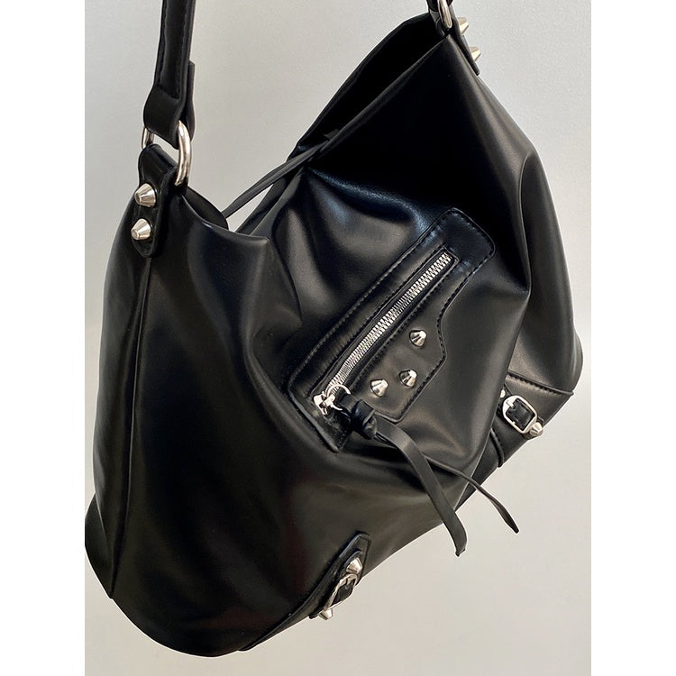 Ielgy Ladies Large-Capacity Motorcycle Bag Cool Shoulder Diagonal Portable Commuter Bag