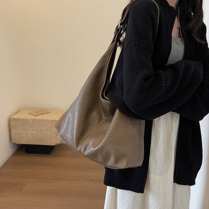 Ielgy Large-Capacity One-Shoulder Tote Bag Fashionable All-Match Casual Commuter Buck