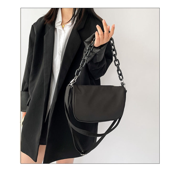 Ielgy Fashionable Unique Acrylic Chain Underarm Bag Japanese Simple All-Match Casual Nylon Messenger Bag