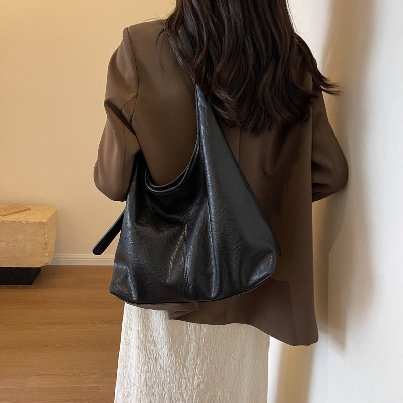 Ielgy Large-Capacity One-Shoulder Tote Bag Fashionable All-Match Casual Commuter Buck