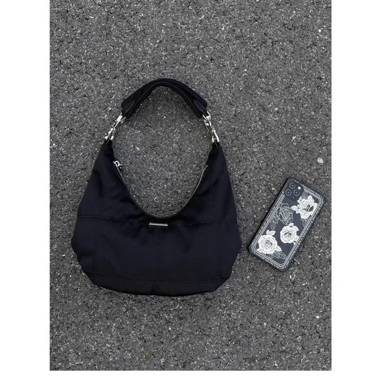 Ielgy Ladies Retro Black Cloud Bag High-End Niche Underarm Bag Portable Shoulder Crescent Bag