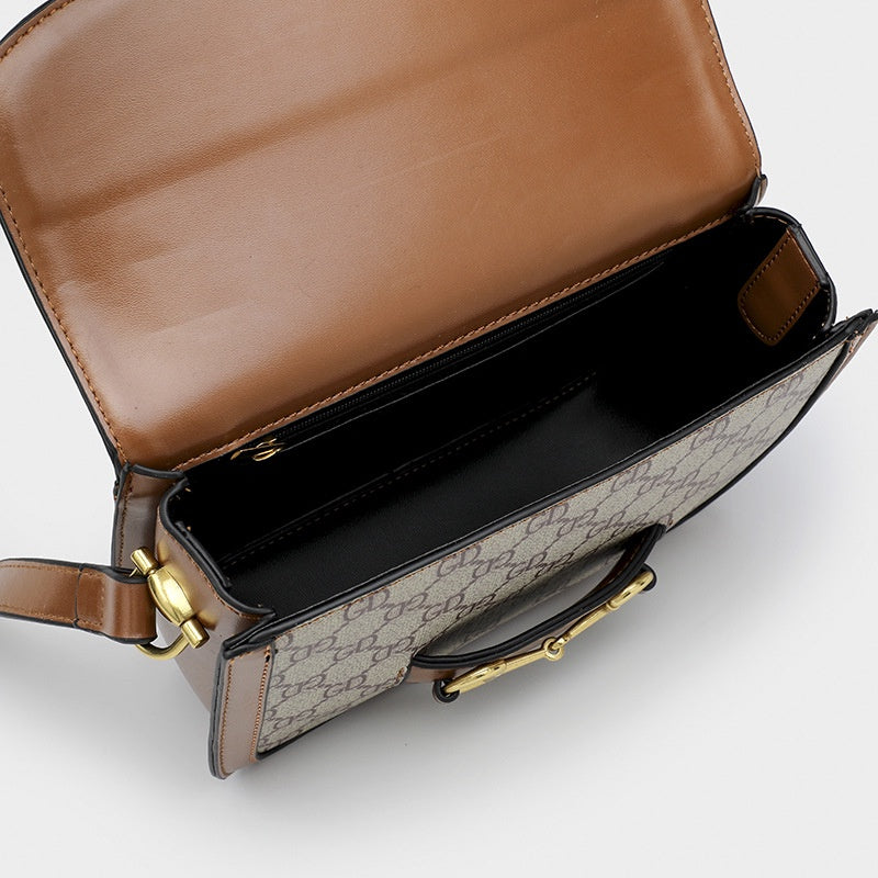 Ielgy Ladies Niche Retro Saddle Bag Fashionable All-Match One-Shoulder Messenger Bag