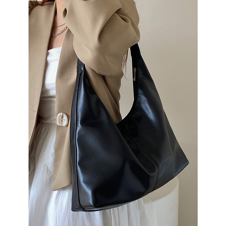 Ielgy Ladies Large Capacity Portable Underarm Bag Commuter Soft Leather Shoulder Tote Bag