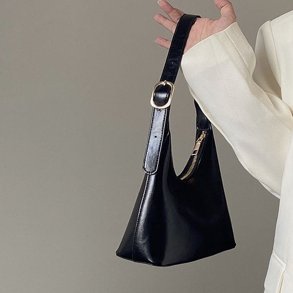 IELGY High-end texture shoulder bag for women ins versatile handbag