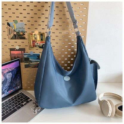 Ielgy Ladies Diagonal Shoulder Bag Nylon Large Capacity Dumpling Bag Moon Bag