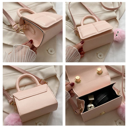 Ielgy Influencer Texture Bag Female Bag 2023 New Female Bag Summer Popular All-Match Messenger Bag Mini Portable Small Square Bag