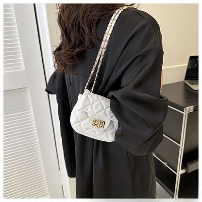 Ielgy Ladies Diamond Chain Mini Bag Lock Fashion Simple One-Shoulder Cross-Body Small Square Bag