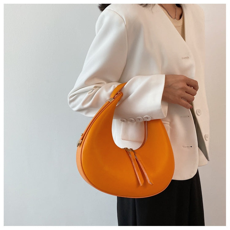 Ielgy Ladies Retro Handbag Chain Shoulder Baguette Underarm Bag