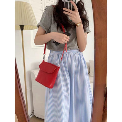 Ielgy Ladies All-Match Red One-Shoulder Messenger Bucket Bag