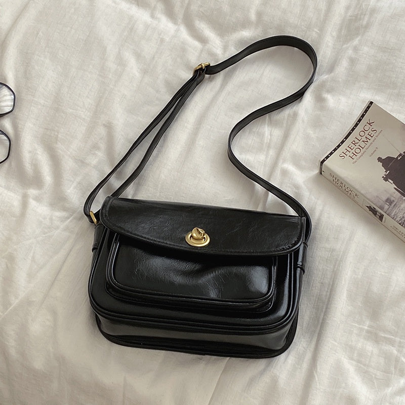 Ielgy Ladies Wedding Banquet Red Bag Retro All-Match Large-Capacity Cross-Body Mes