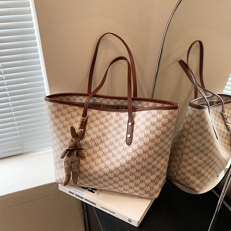 Ielgy Ladies Commuter Large Capacity Casual Western Style All-Match One-Shoulder Tote