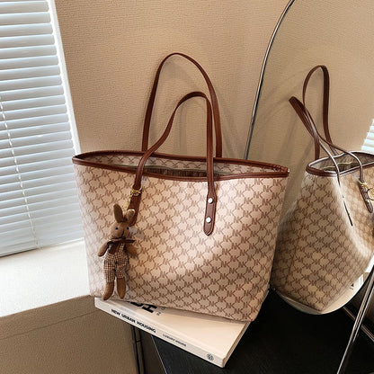 Ielgy Ladies Commuter Large Capacity Casual Western Style All-Match One-Shoulder Tote