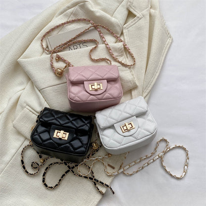 Ielgy Ladies Diamond Chain Mini Bag Lock Fashion Simple One-Shoulder Cross-Body Small Square Bag