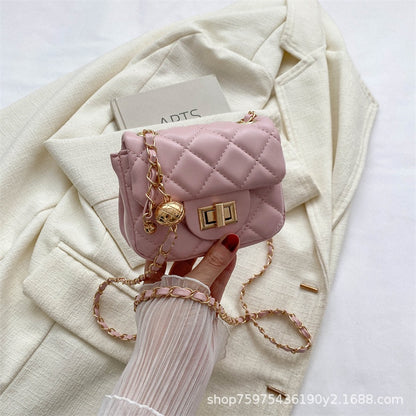 Ielgy Ladies Diamond Chain Mini Bag Lock Fashion Simple One-Shoulder Cross-Body Small Square Bag