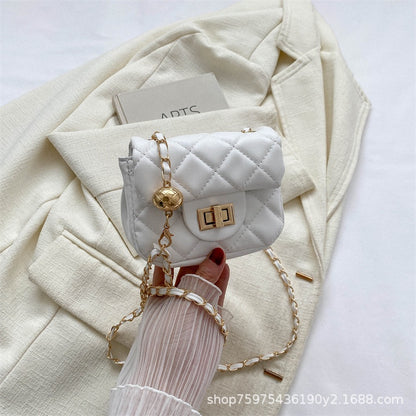 Ielgy Ladies Diamond Chain Mini Bag Lock Fashion Simple One-Shoulder Cross-Body Small Square Bag