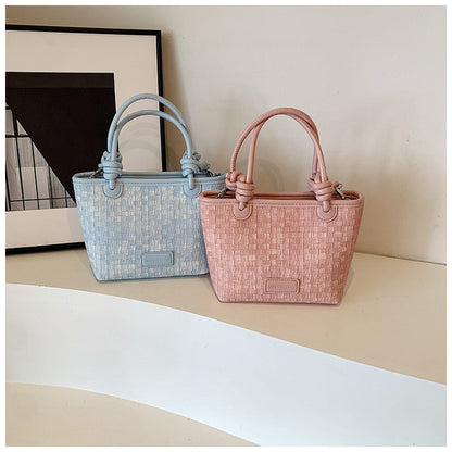 Ielgy Woven Bag Female Large-Capacity All-Match Messenger Bag Casual Portable Buck