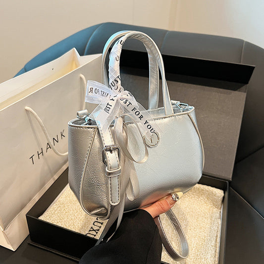 Ielgy High-End Texture All-Match Shoulder Messenger Bag Fashion Silver Portable Small Square Bag