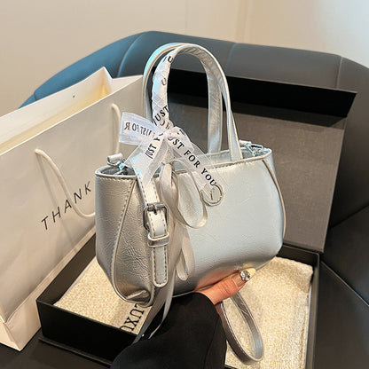 Ielgy High-End Texture All-Match Shoulder Messenger Bag Fashion Silver Portable Small Square Bag