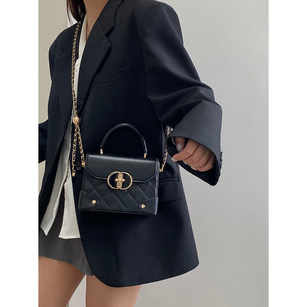 Ielgy Ladies Black Box Bag High-End Feeling All-Match Diamond One-Shoulder Messenger Bag