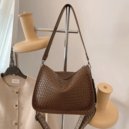 Ielgy Large-Capacity Shoulder Bag Korean Version Trendy Fashion All-Match Casual Commuter Cross-Body Dump