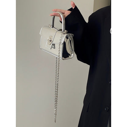 Ielgy Ladies Patent Leather Silver Locomotive Small Square Bag Hot Girl Fashion All-Match One-Shoulder Messenger Bag