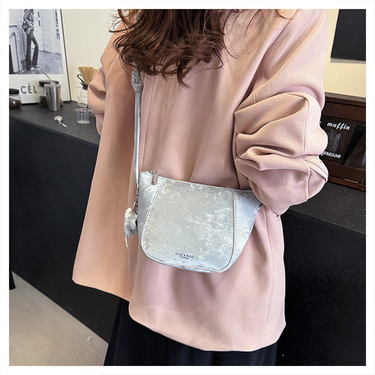 Ielgy Fashionable All-Match Messenger Bag Fashionable Shoulder Underarm Bucket Bag