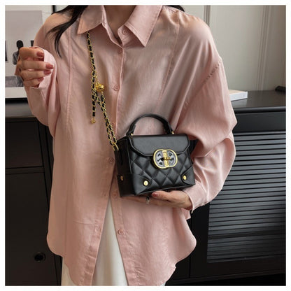 Ielgy Portable Box Bag Ladies Unique Texture Chain Shoulder Diagonal Bag