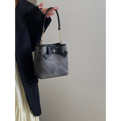 Ielgy Ladies High-End Retro Art Bucket Bag All-Match One-Shoulder Messenger Bag