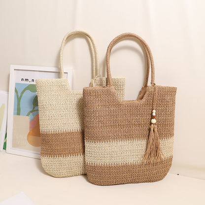 Ielgy Ladies Two-Color Tassel Woven Bag Fashion One-Shoulder Casual Straw Beach Bag