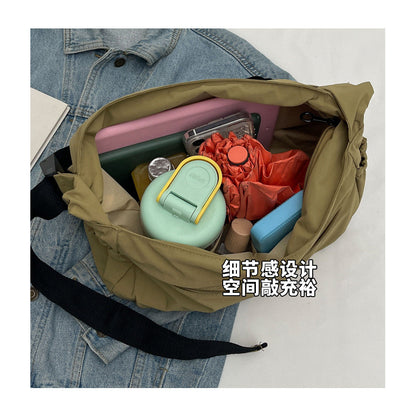 Ielgy Waterproof Nylon Cloth Bag Large Capacity Cross-body Dumpling Bag All-match Casual Lightweight Sports Style Shoulder Bag