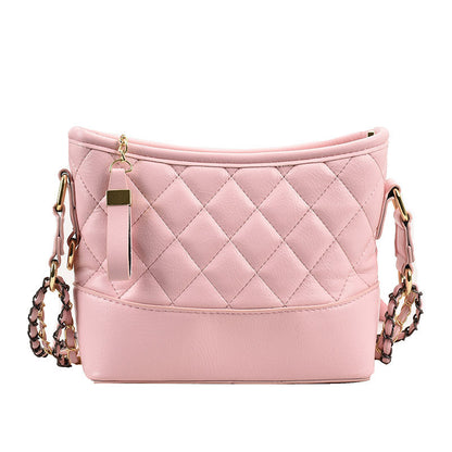 Ielgy Ladies Popular Silver Chain Bag Trendy High-End Texture Niche Diagonal Stray Bag