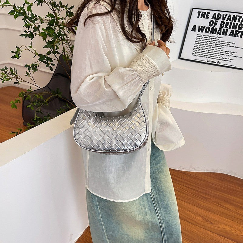 Ielgy High-End Feeling Silver Underarm Bag Korean Version Fashion Trendy Dumpling Bag Niche Woven Large-Capacity Simple Shoulder Bag