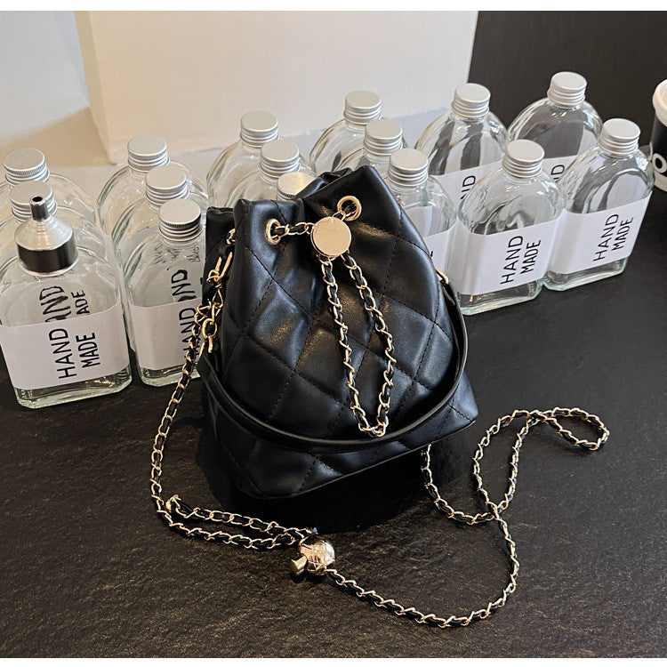 Ielgy High-End Simple Casual All-Match Retro Trendy One-Shoulder Messenger Bag