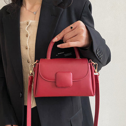 Ielgy All-Match Handbag Ladies Retro Simple Commuter Shoulder Messenger Bag