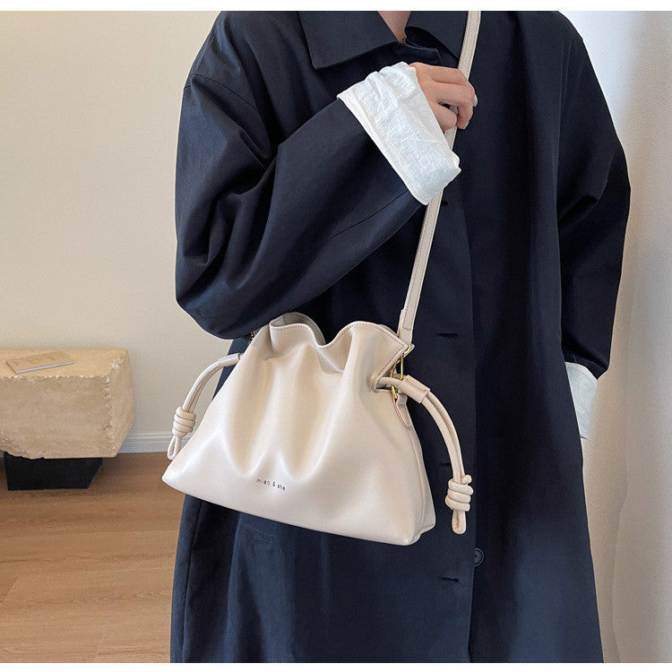 Ielgy Female Bag Fashion Simple Drawstring Lucky Bag Bag One Shoulder Crossbody Large Capacity Bucket Bag Hand-Carrying Pleated Bag