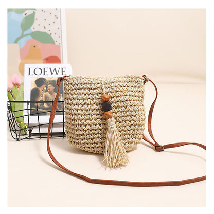 Ielgy One-Shoulder Messenger Straw Woven Female Bag Wooden Bead Tassel Woven Bag Vacation Style Beach Bag