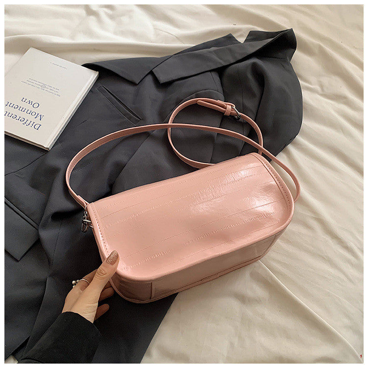 Ielgy Ladies Fashionable All-Match Large-Capacity Silver Shoulder Messenger Small Square Bag