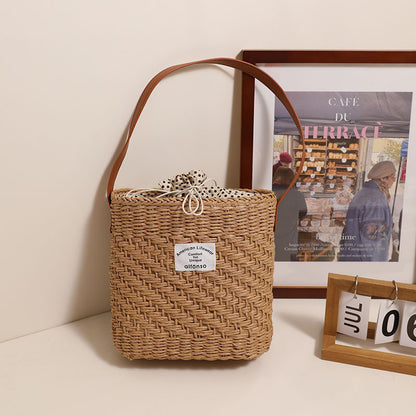 Ielgy All-Match Square Shoulder Straw Bag Ladies Simple Underarm Woven Bag Vacation Style Beach Bag