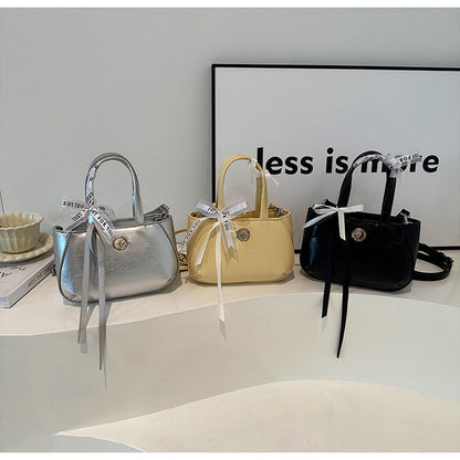 Ielgy High-End Texture All-Match Shoulder Messenger Bag Fashion Silver Portable Small Square Bag