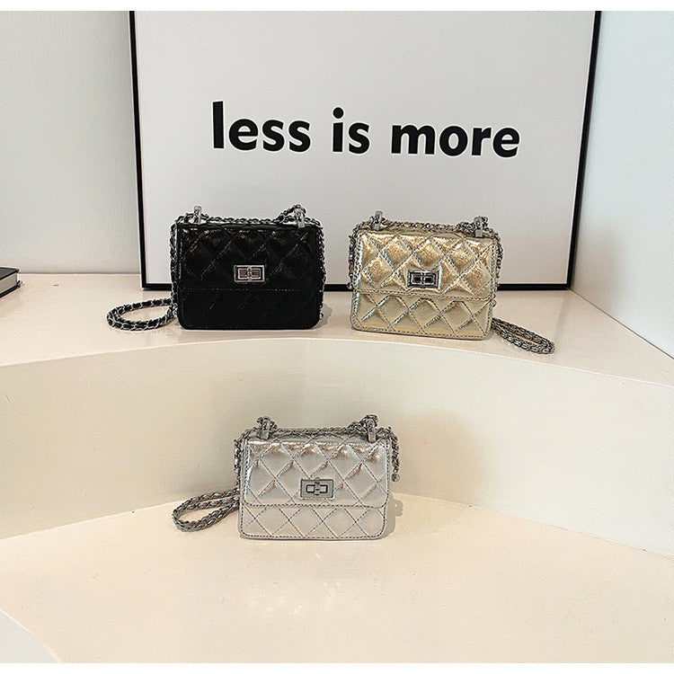 Ielgy Fashionable High-End Rhombus Shoulder Crossbody Chain Small Square Bag